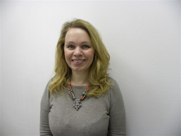 Няня Лариса